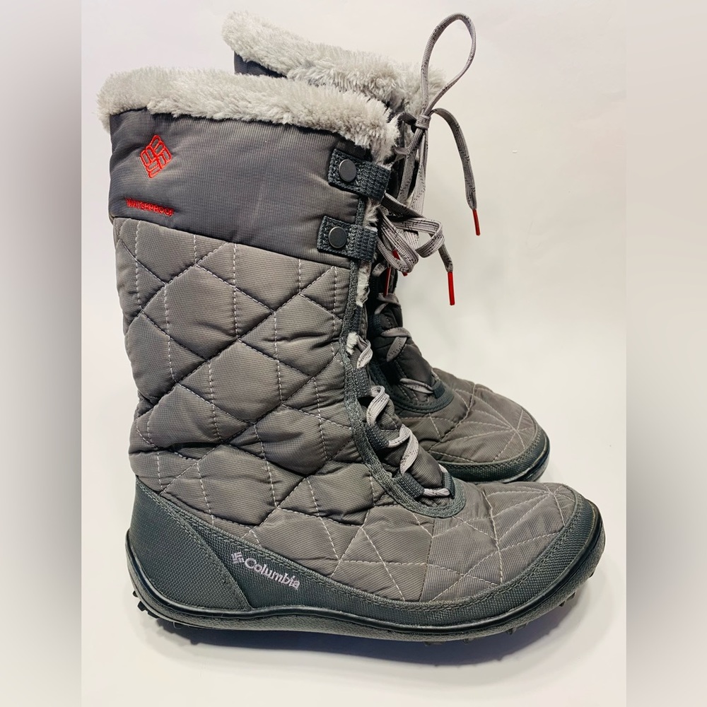Columbia Gray Lace Up Boots